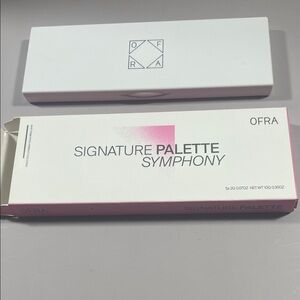 OFRA Signature Palette Symphony in Pink and White